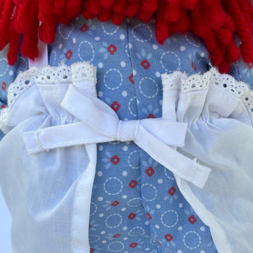 2012 Hand Made by AURORA Classic Timeless Raggedy Ann Doll Embroidered Lace Bows - Picture 14 of 16